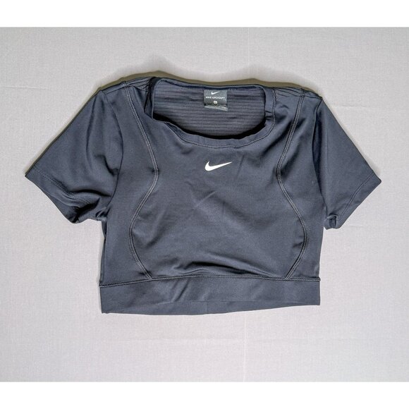 Nike Tops - Nike AeroAdapt Women’s XS Black Short Sleeve Training Tee Dri-FIT Running Athlet